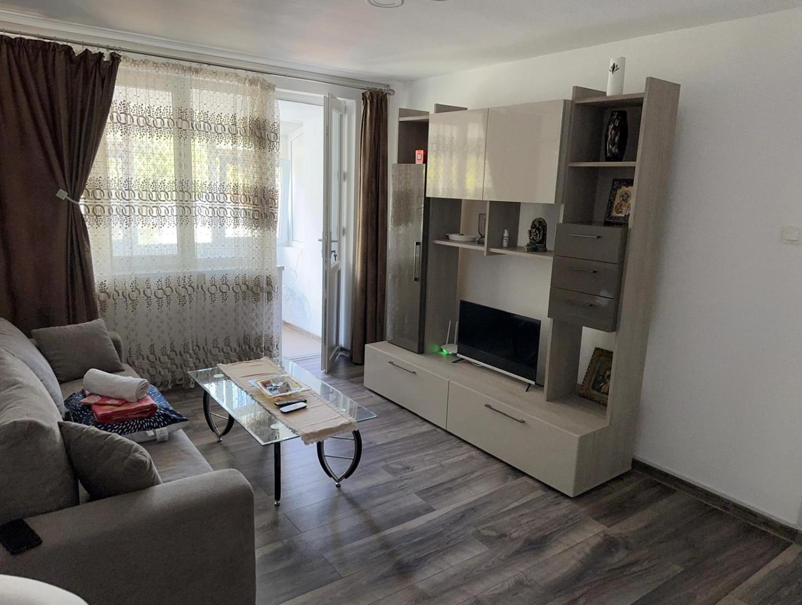Apartament 4 Camere Orşova Esterno foto